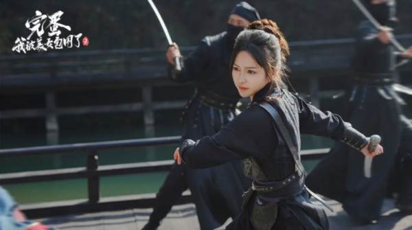 完蛋我被美女包围了1