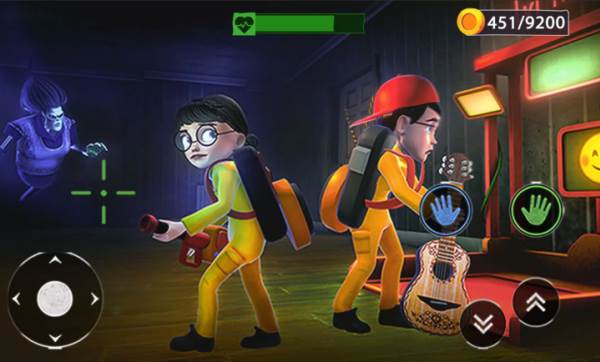 幽灵老师闯入与掠夺游戏图片1