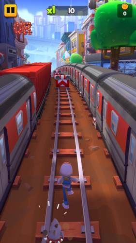 地铁跑酷滑板英雄流畅版游戏特色