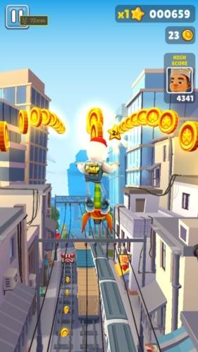 地铁跑酷猪猪侠版本游戏优势